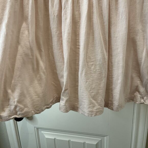 J. Crew Light Pink Eyelet Flutter Short Sleeve Keyhole Top Womens Size M - Picture 4 of 10